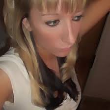 Mandy Hoff (chicfromnd)