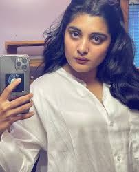 Nivetha Thomas (aka) NivethaThomas photos stills & images