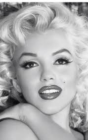 Caroline Franks (carolinejune83)