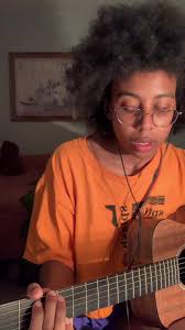 first post in a while heeey people #singersongwriter #songwritersoftiktok  #acoustic #originalsong