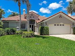 4875 Coventry Ct Vero Beach Fl 32967 Mls 223670 Zillow Vero Beach Vero Beach Fl Vero Beach High School