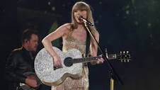 25 Taylor Swift Lyrics That Celebrate Women