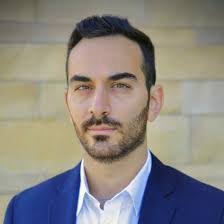 Daniel Derian's Instagram, Twitter & Facebook