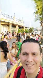 Q buen trip... Con los amigos de @viajesanita @myuniversetravel en su  fiesta de navidad, ., ., ., #DJ #DJS #LIVE #LIVEMusic #panama #1 #crossover  #pionner #navidad #fiestas #party #p