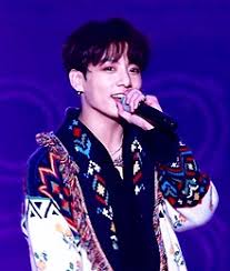 Jungkook habe gegen die straßenverkehrsordnung verstoßen und mit seinem auto ein taxi gerammt. Uqgha3bgqw4oqm