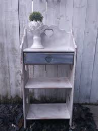 Interni shabby chic abitazioni shabby chic mobili shabby chic arredamento ladder nuove case interni bohemién arredamento rustico. Bookshelves Vintage Shelf Primitive Wood Book Case French Country Farmhouse White Free Standing Shelf Kitchen Storage Shabby Chic Decor Living Room Furniture
