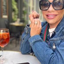 GG0713S Black Oversized Women's Sunglasses