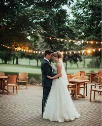 Wedding At The Lodge At Leathem Smith In Door County Wisconsin Photo By Artemis Ph Wedding Venues Wisconsin Outdoor Wedding Venues Affordable Wedding Venues