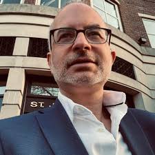 Should I use a pacer during the Baltimore Marathon?