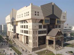 أعلن الدكتور محمد عثمان الخشت رئيس جامعة القاهرة، حل أزمة طالب كلية طب قصر العيني فادي أيمن منصور، بعدما تم التواصل بشكل شخصي ومباشرمعه لحل الأزمة، والتواصل مع. ØªÙƒØ§Ù„ÙŠÙ Ø§Ù„Ø¯Ø±Ø§Ø³Ø© ÙÙŠ Ø§Ù„Ø®Ø§Ø±Ø¬ Ø§Ù„Ø¯Ø±Ø§Ø³Ø© ÙÙŠ Ø¬Ø§Ù…Ø¹Ø© Ø§Ù„Ù‚Ø§Ù‡Ø±Ø© Ù…ØµØ±
