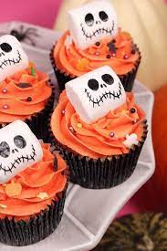 28 Spooktacular Halloween Cupcakes Ideas To Have Much Fun Halloween Cupcakes Halloween Cakes Halloween Food For Party