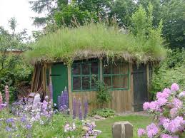 Csm Carport Gartenhaus Mit Gruendach Eaabed724c Jpg 800 600 Gartenstruktur Gartenhaus Haus Und Garten