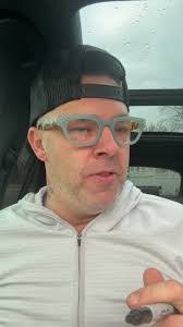 Michelle Bellows's Instagram, Twitter & Facebook