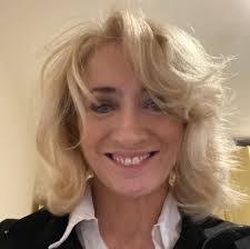 Theresa Lowe's Instagram, Twitter & Facebook