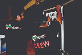 Save syria is a campaign conducted by humanitarian organization abim in collaboration with a group of syrian students in malaysia to support the syrian people in their current crisis. Rd Club Malaysia In Syria Needs You Carvinal World Tour Rider