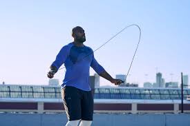 He's still going strong and will probably be at the next olympic hunting for his third gold medal there. Judo Weltmeister Teddy Riner Teilt Geheimnisse Zu Seinem Trainingserfolg