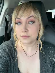 Request for professional headshot background change