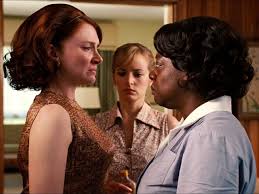 Esta película es un drama ambientado en los años de los sesentas en mississippi, trata sobre el racismo sobre las personas de color, más que nada sobre la servidumbre de las personas blancas. Bryce Dallas Howard No Quiere Que Veas The Help Cine Y Tv Cine3