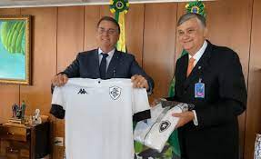 Botafogo de futebol e regatas, also known as botafogo, is a brazilian sports club based in the bairro of botafogo, in the city of rio de jan. Eetbq6irh5z1wm