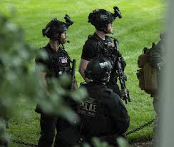 Pin Auf Tactical Gear Law Enforcement