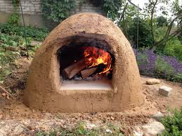 Tonofen In 2020 Lehmofen Pizzaofen Selber Bauen Lehmofen Bauen