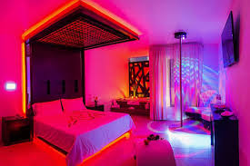 Secret Love Auto Hotel