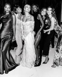 Pin By Moi Lou Jewelry On Hailey Bieber Wedding Dresses Hailey Bieber Wedding Hailey Baldwin Style