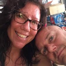 Fundraiser for Annie McFadden by Sue Hoover : Help Annie and Mike Stay Home!