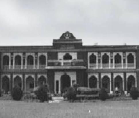what was the Mohammedan Anglo-oriental school?​ - Brainly.in
