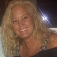 Heather Weathers's Instagram, Twitter & Facebook