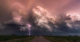 Warnings are usually issued six to 24 hours in advance, although some severe weather (such as thunderstorms and tornadoes) can occur rapidly, with less than . The Difference Between A Thunderstorm Watch And Warning Explained Fatherly