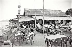 Seafood At Punggol End 1960 S History Of Singapore Singapore Photos Singapore