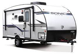 Before you decide to buy a travel trailer, you should consider what type of trailer would best suit your many also come with retractable awnings, increasing the size of the campers footprint when fully extended. Travel Trailers 2019 Buyer S Guide Rv Lifestyle Magazine