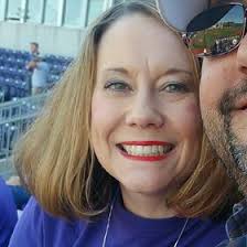 Lisa Razo (droopydog1lr)