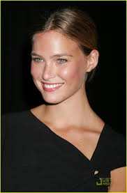 Bar Refaeli is Hilfiger Happy: Photo 1458391