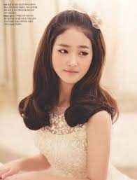 15 Best Korean Hairstyles For Girls Shoulder Hair Korean Hairstyle Beach Wedding Hair