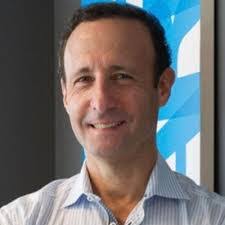 Darin Lowe's Instagram, Twitter & Facebook