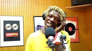 13:07 nchama the best rapa kutoka mwanza a akizitumia dakika zake 10 za maanganizi ndani ya planet bongo. Planetbongo Dakika 10 Za Maangamizi Na Hidary Scoda