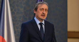 Martin stropnický (born 19 december 1956) is a czech politician and diplomat who served as minister of foreign affairs from december 2017 to june 2018, and was previously minister of defence from 2014 to 2017. Exministr Stropnicky Se Stane Velvyslancem V Izraeli Ziskal Souhlas Hostitelske Zeme Irozhlas Spolehlive Zpravy