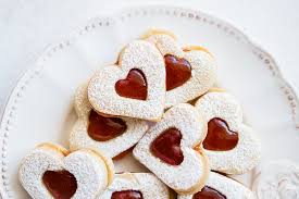 That is, two almond flavored cookies are sandwiched together with a layer of jam. Melt In Your Mouth Linzer Cookies Pretty Simple Sweet