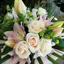 All purchases come with a free card message and best value guarantee! Willow House Flowers Flower Delivery Of Sympathy Funeral And Fresh Flower Bouquets