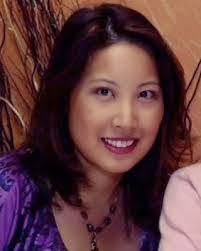 Lisa Zellers's Instagram, Twitter & Facebook