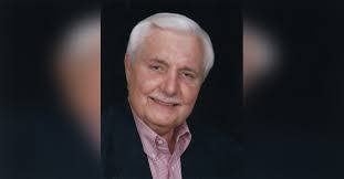 Walter Schubert's Instagram, Twitter & Facebook