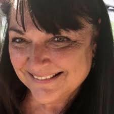 🎸 Steven Tyler's Rock Move… for Cats! 🐾😻 Aerosmith's legendary frontman  just pledged $1 MILLION to build a state-of-the-art cat rescue sanctuary!  🏡💖 From shredding guitars 🎸 to stroking fur 🐱, Tyler