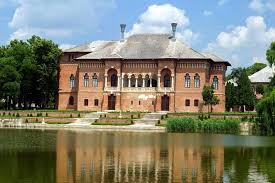 Pe malul lacului mogosoaia sunt cateva terase unde iti poti petrece timpul liber, daca vrei sa te odihnesti. Snagov Monastery And Mogosoaia Palace Tour From Bucharest 2021