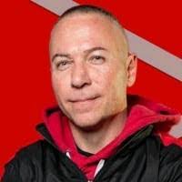 Chris Clubb's Instagram, Twitter & Facebook