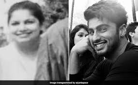 The son of film producers boney kapoor and mona shourie kapoor. Arjun Kapoor S Same To Same Pic With Mom Mona Shourie Will Tug At Your Heartstrings