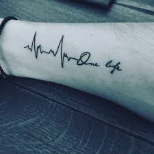 Vital Sign One Life Tattoo Pulse Tattoo Signos Vitales Tatuajes Impresionantes Signos