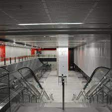Telok blangah mrt station is an underground mass rapid transit (mrt) station on the circle line, situated in bukit merah planning area, singapore. Telok Blangah Mrt Station Cc28