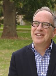 Lawrence University president leaving